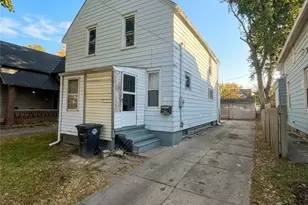 2011 Willowdale Ave, Loveland, OH 44109 - Photo 1