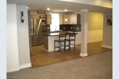 139 W State Street, Barberton, OH 44203 - Photo 8
