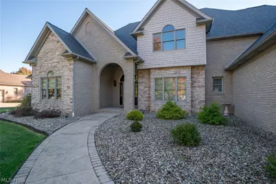 4966 Abbey Church Avenue NW, Canton, OH 44718 - Photo 4