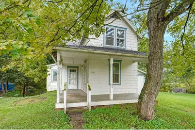 2054 17th Street SE, Canton, OH 44707 - Photo 2