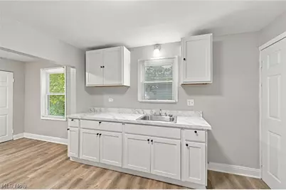 1305 Spring Road, Loveland, OH 44109 - Photo 12