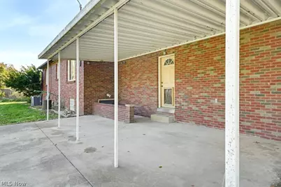 811 Hunt Street, Akron, OH 44306 - Photo 10
