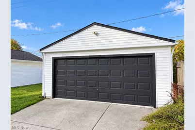 3666 Ludgate Road, Huber Heights, OH 44120 - Photo 2