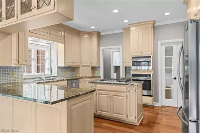 4056 Glenmoor Road NW, Canton, OH 44718 - Photo 14