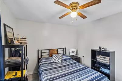 170 17th Street NW, Barberton, OH 44203 - Photo 20