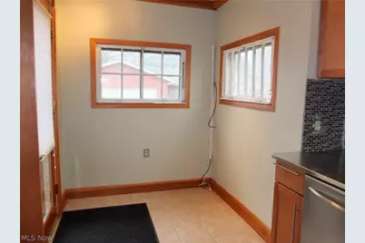 519 21st Street NW, Canton, OH 44709 - Photo 4