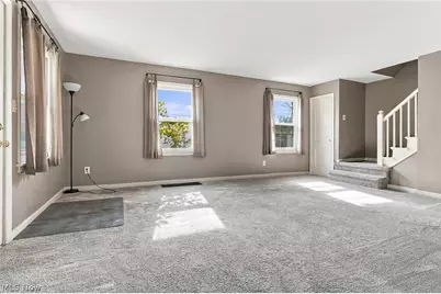 1536 Sunset Avenue, Akron, OH 44301 - Photo 6