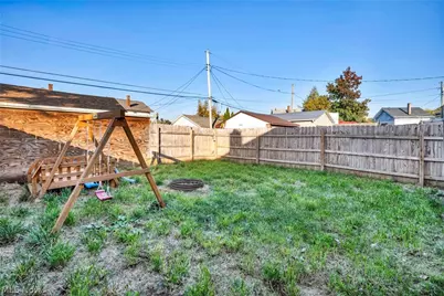 2307 10th Street NW, Canton, OH 44708 - Photo 4