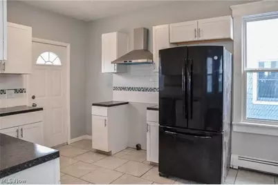 1734 Woodland Avenue NW, Canton, OH 44703 - Photo 4