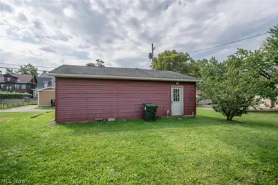 1326 12th Street NW, Canton, OH 44703 - Photo 44