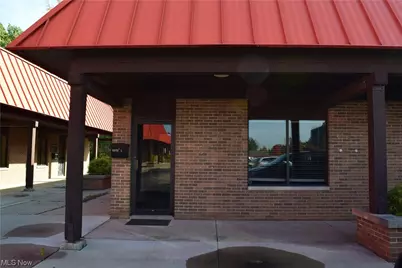 103 5th Street #L, Barberton, OH 44203 - Photo 1