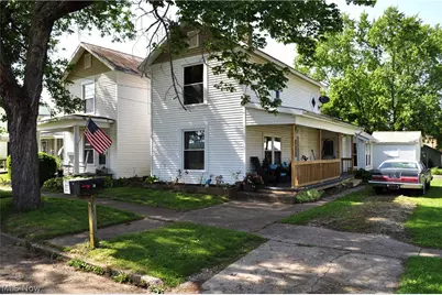 82 W 1st Street, Frazeysburg, OH 43822 - Photo 1