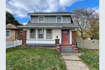 1421 Plain Avenue NE, Canton, OH 44714 - Photo 1