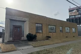 17702 S Waterloo Rd, Loveland, OH 44119 - Photo 1