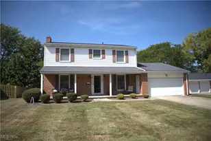 3840 Englewood Dr, Stow, OH 44224 - Photo 1