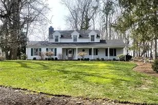 4586 Edwin Dr NW, Canton, OH 44718 - Photo 1