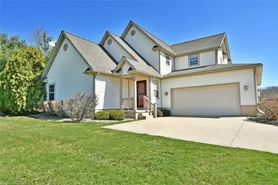 117 Fairway Place NW, Warren, OH 44483 - Photo 1