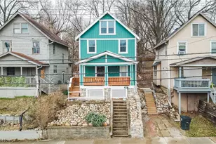 682 Brown St, Akron, OH 44311 - Photo 1