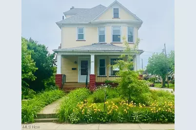 252 W Summit Street, Alliance, OH 44601 - Photo 1