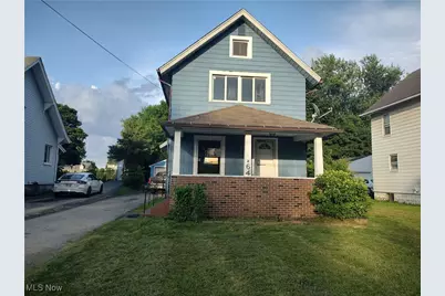 64 Walnut Street, Struthers, OH 44471 - Photo 1