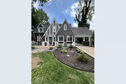 1422 Robinwood Road, Alliance, OH 44601 - Photo 1