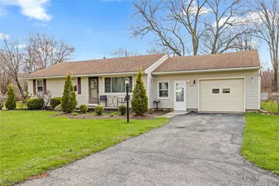 613 W Main Street, South Amherst, OH 44001 - Photo 1