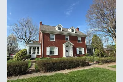 1003 N Water Street, Uhrichsville, OH 44683 - Photo 1