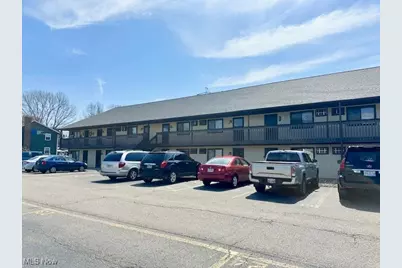 1360 Melanie #16, Uniontown, OH 44685 - Photo 1