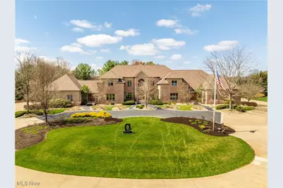 7041 Meadowlands Avenue NW, North Canton, OH 44720 - Photo 1