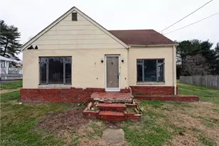 102 Woodrow St, Marietta, OH 45750 - Photo 1