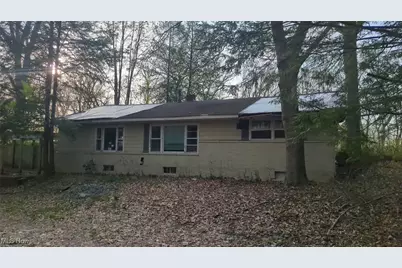 315 Loma Drive, Akron, OH 44319 - Photo 1