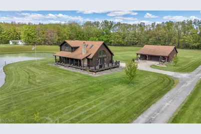 15180 Stoltz Road, Diamond, OH 44412 - Photo 1