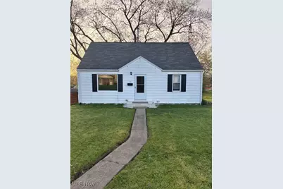 130 Eden Avenue NW, Massillon, OH 44646 - Photo 1
