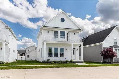 360 Bascule Drive, Lorain, OH 44052 - Photo 1