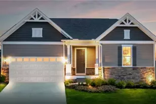 3991 Crestview Dr, Green, OH 44685 - Photo 1