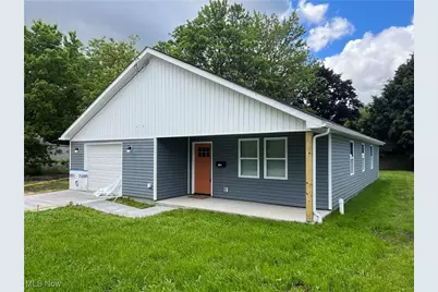 1122 Delos Street, Akron, OH 44306 - Photo 1