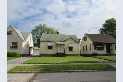 16405 Glendale Avenue, Loveland, OH 44128 - Photo 1