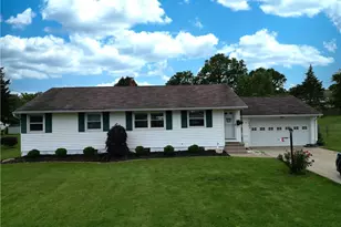 843 E Bank St, Ashland, OH 44805 - Photo 1