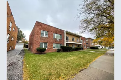 17808 Lake Shore Boulevard, Loveland, OH 44119 - Photo 1