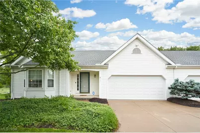721 Pebblecreek Drive, Akron, OH 44320 - Photo 1