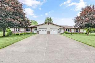 1403 1405 Frank Dr, Wooster, OH 44691 - Photo 1