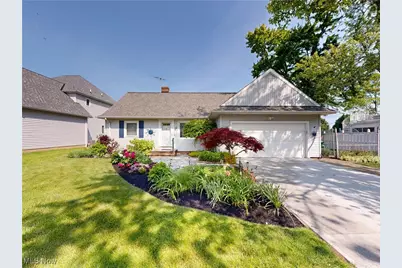 29207 Cresthaven Drive, Willowick, OH 44095 - Photo 1
