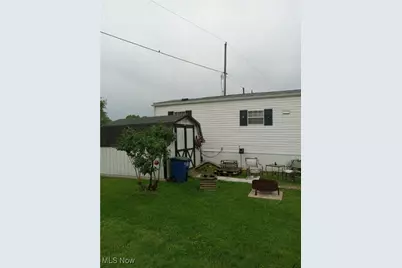 3250 Maysville Pike #35, Zanesville, OH 43701 - Photo 1