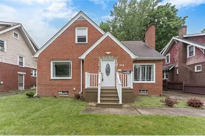 884 Greenwood Avenue, Akron, OH 44320 - Photo 1
