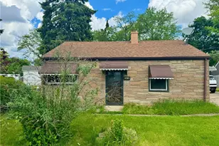 11412 Kensington Ave, Loveland, OH 44111 - Photo 1