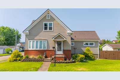 200 W 40th Street, Shadyside, OH 43947 - Photo 1