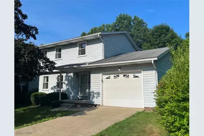 450 S Walnut Street, Ravenna, OH 44266 - Photo 1