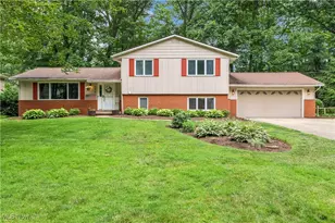 196 Scenic View Dr, Copley, OH 44321 - Photo 1