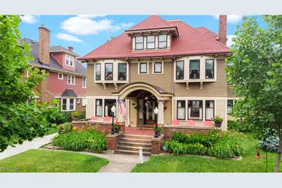 10921 Wade Park Avenue, Loveland, OH 44106 - Photo 1