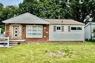 2161 Lynn Dr, Akron, OH 44312 - Photo 1